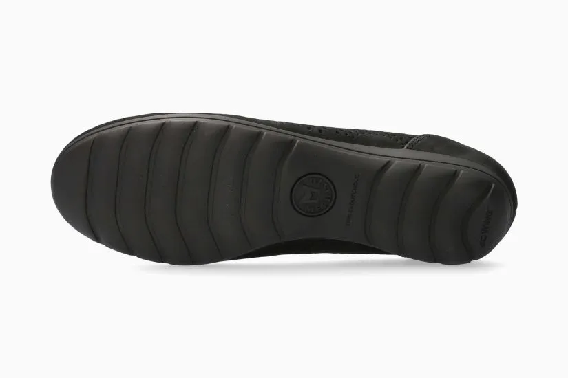 Elsie Perf - 6900 Black Bucksoft Wind Safe