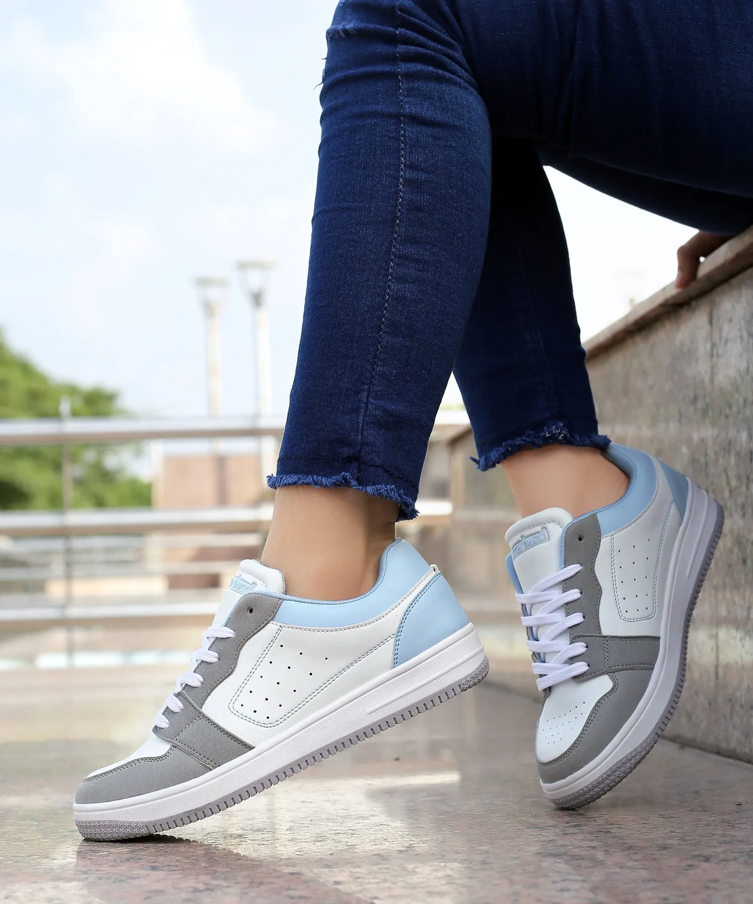 Bacca Bucci SOPHIA Low-top Flat Sole Sneakers For Women Moist Guard
