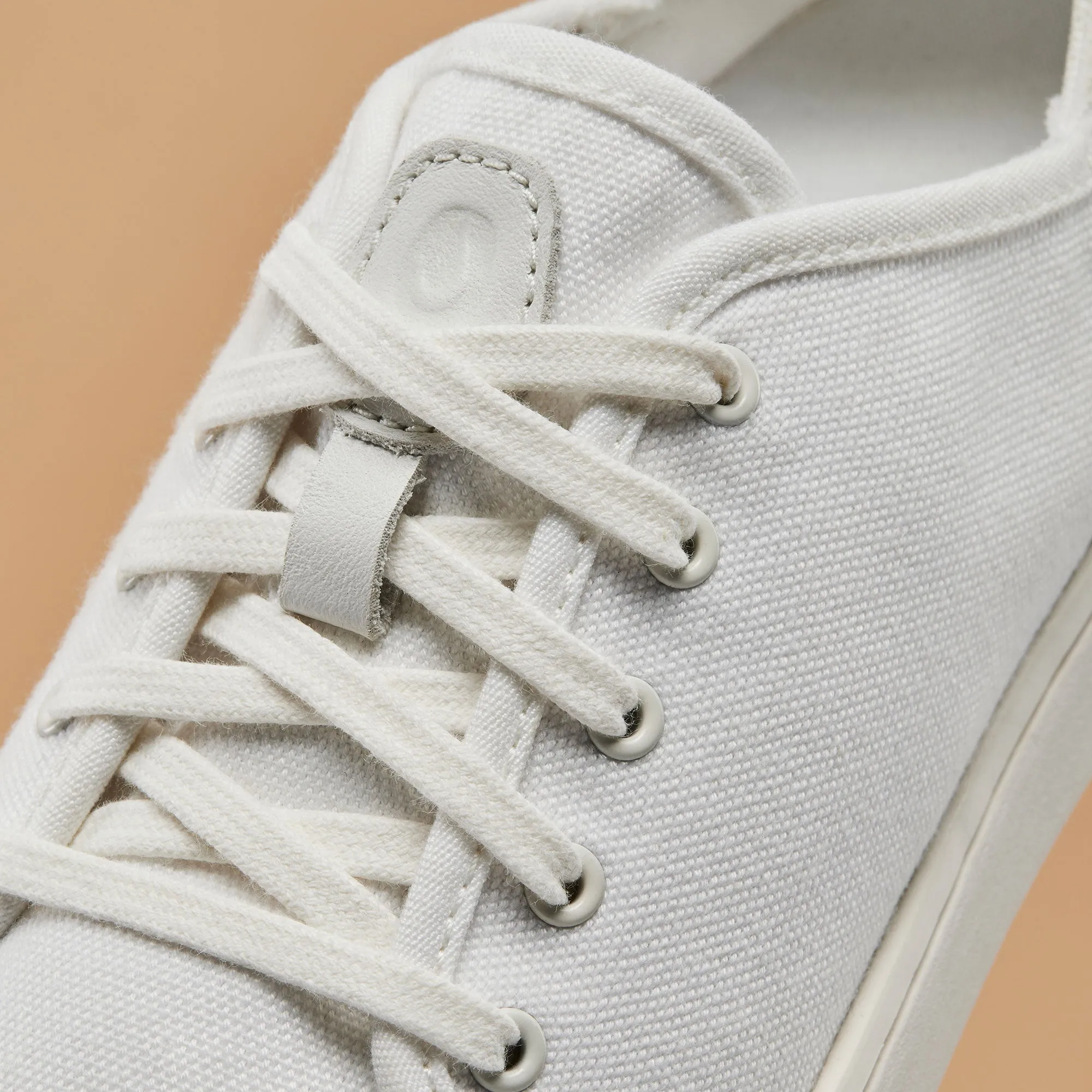 Temperature Regulating Fabric Pehuea L Canvas - Bright White / Canvas