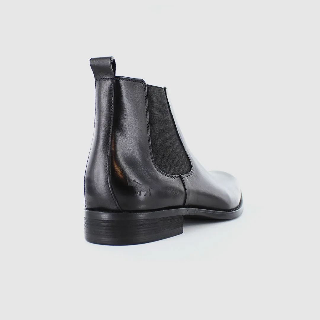 Classic Design Dawson Chelsea Boots Black