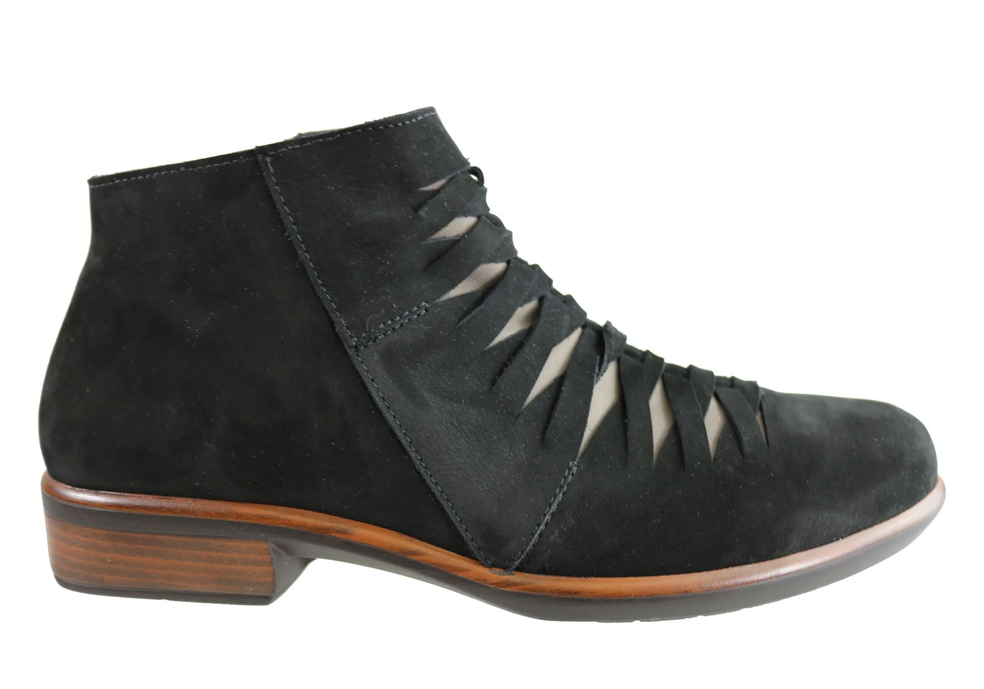 Naot Leveche Womens Nubuck Leather Comfortable Supportive Ankle Boots Trail Use Seamless Comfort Morning Walk