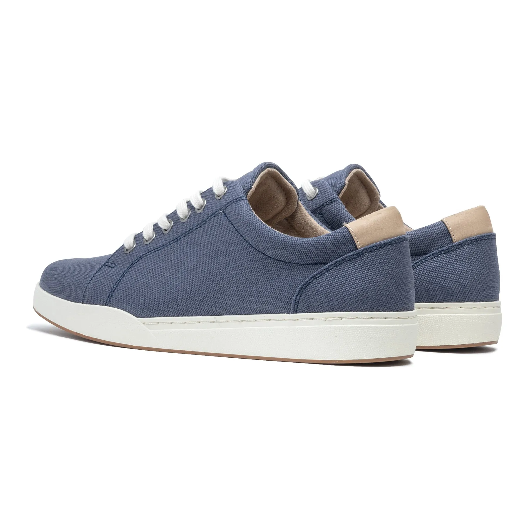 easy move Mid Top Style Encore Sneaker