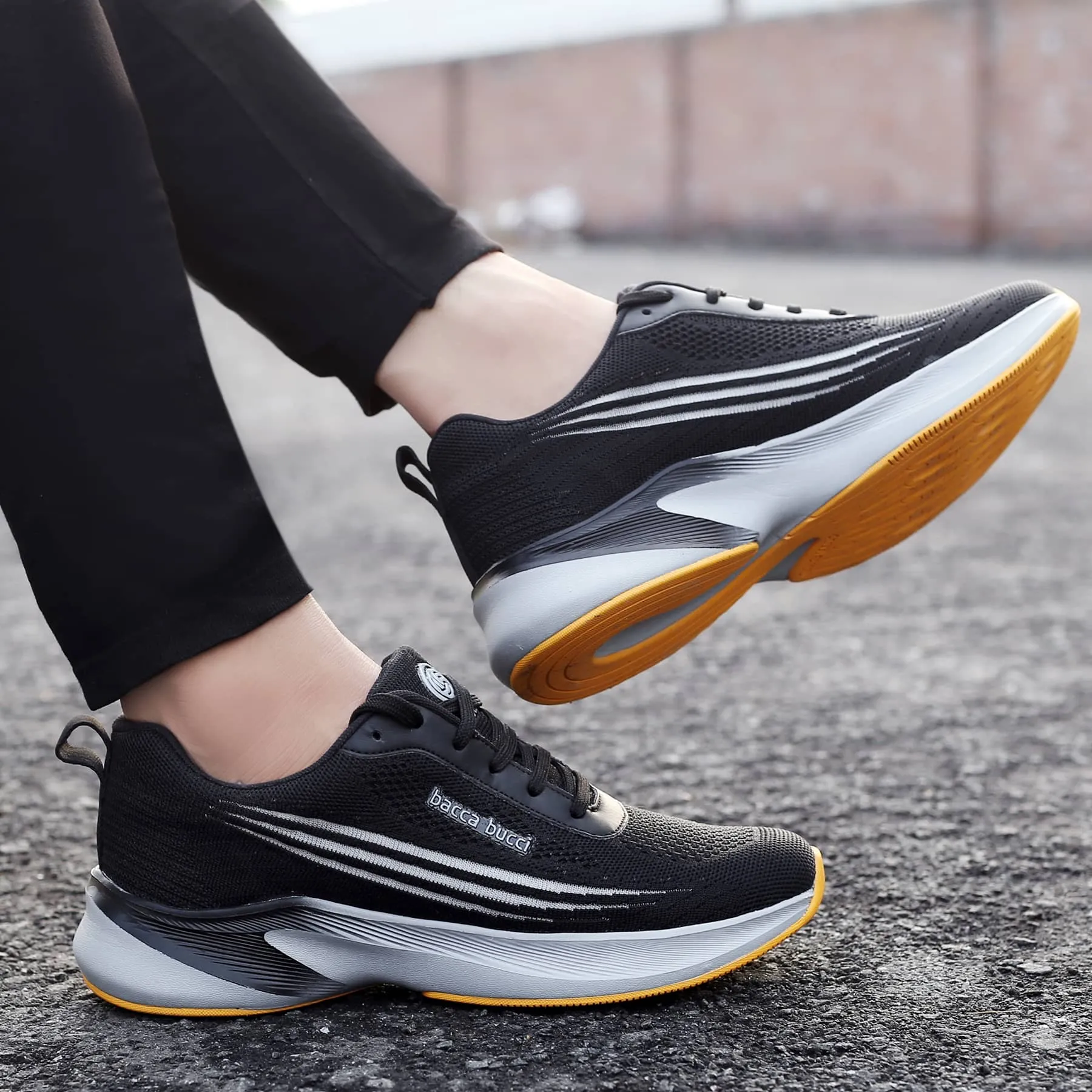 Bacca Bucci Halo Smooth ride Anti Odor Urban Stroll