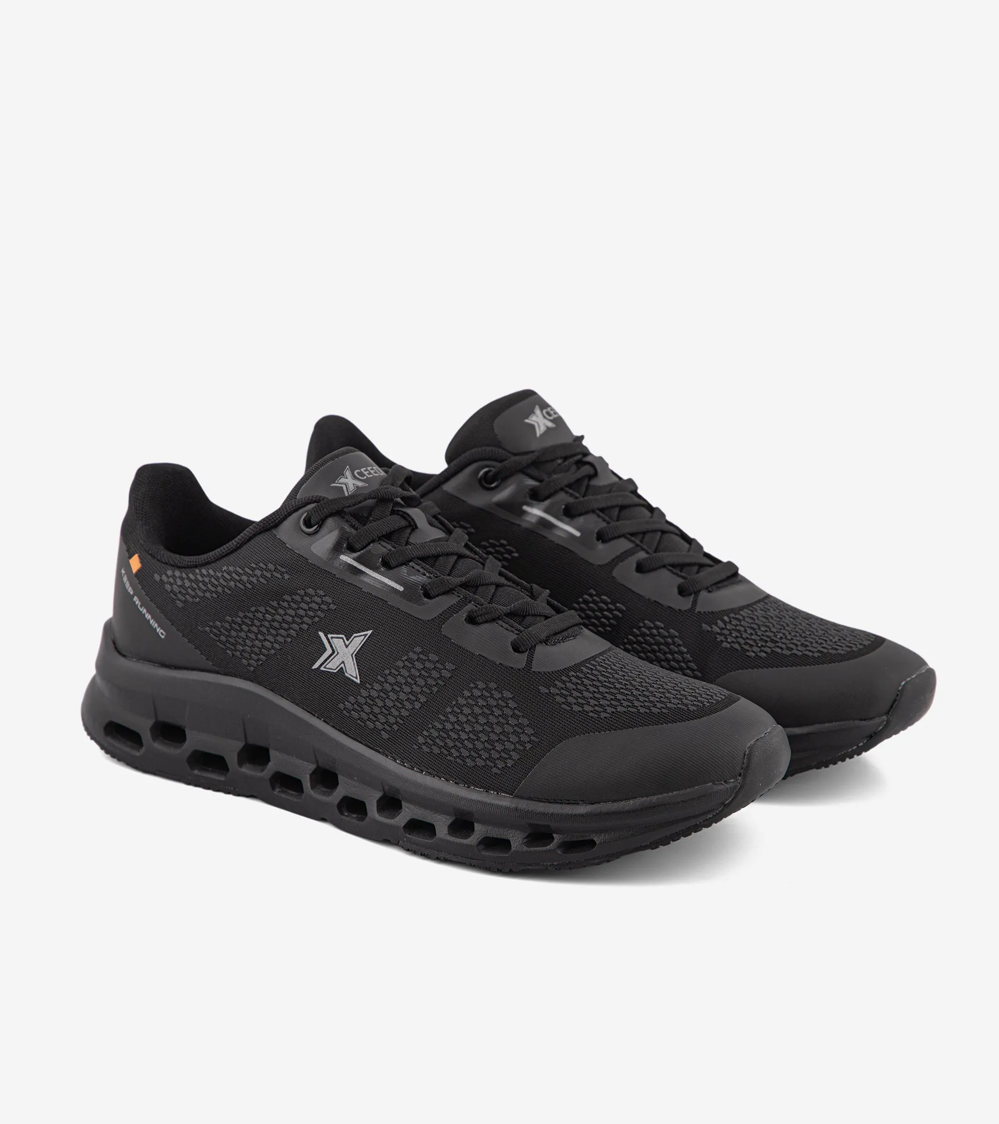 Foam Padding Technology SculptedDesign Xceed Men's Sneakers EX-SW-4202