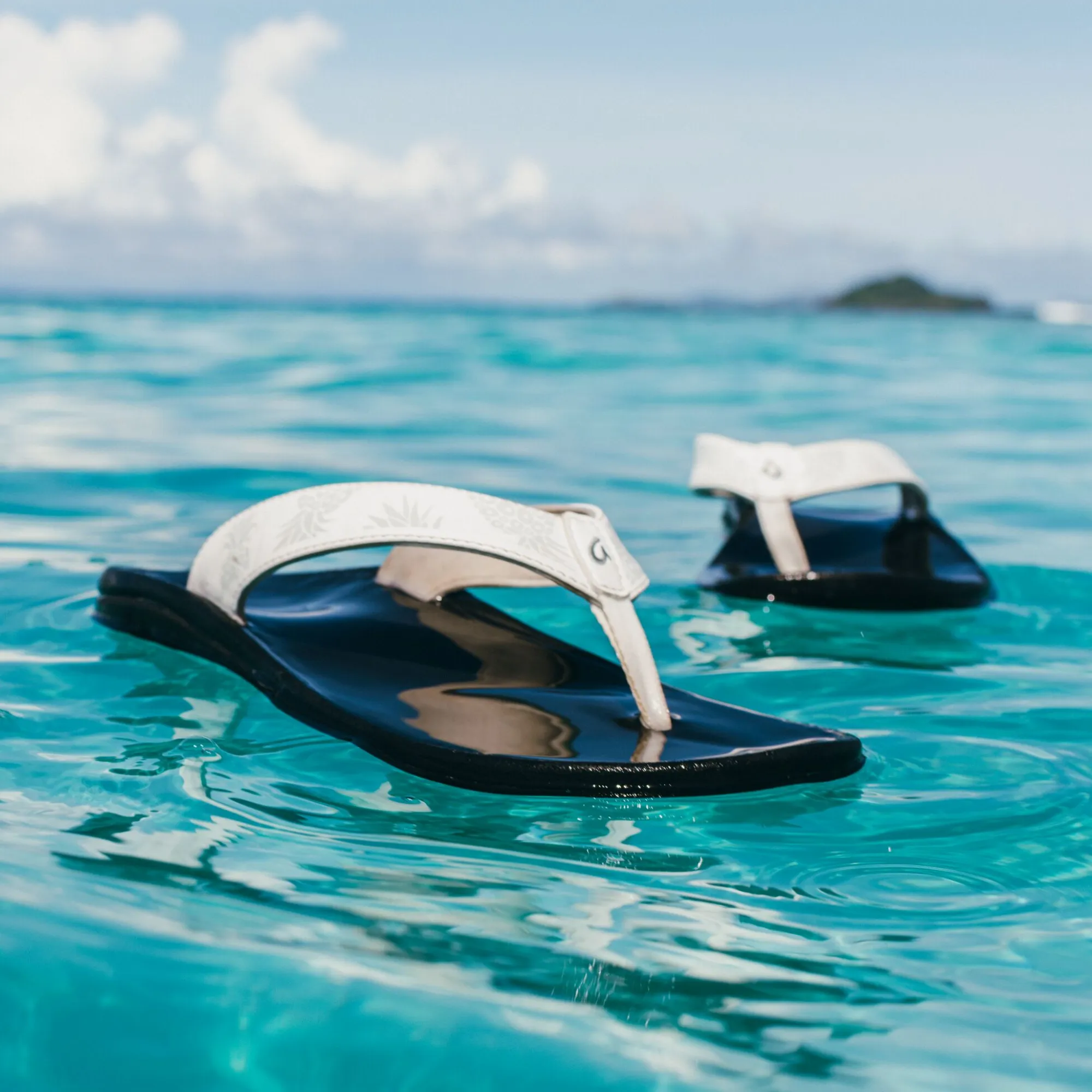 Summer Vibe Casual Footwear for Beach Ohana - Bright White / Hua