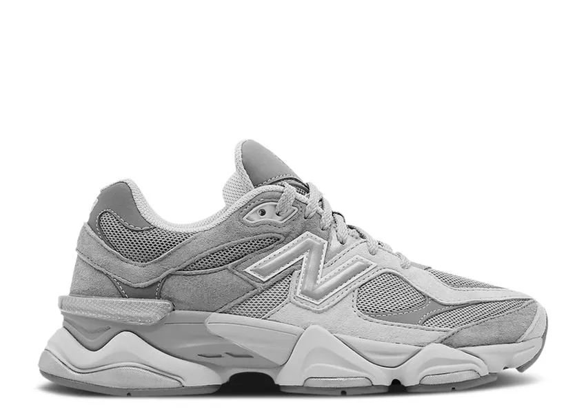 Toe box Stretchable New Balance 9060 Shadow Grey