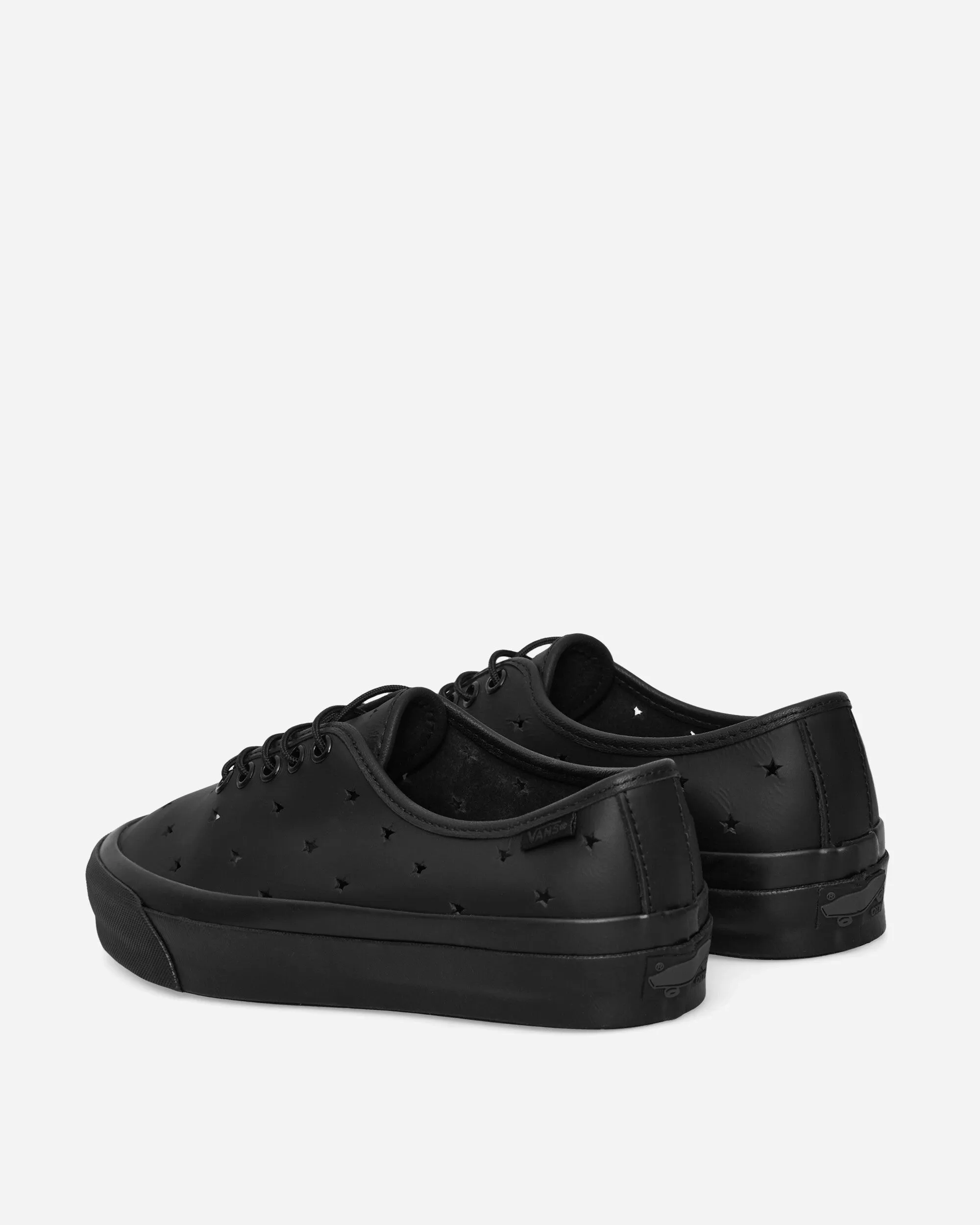 One Piece Authentic Vibram Sneakers Black Flexible Fit Busy Professionals