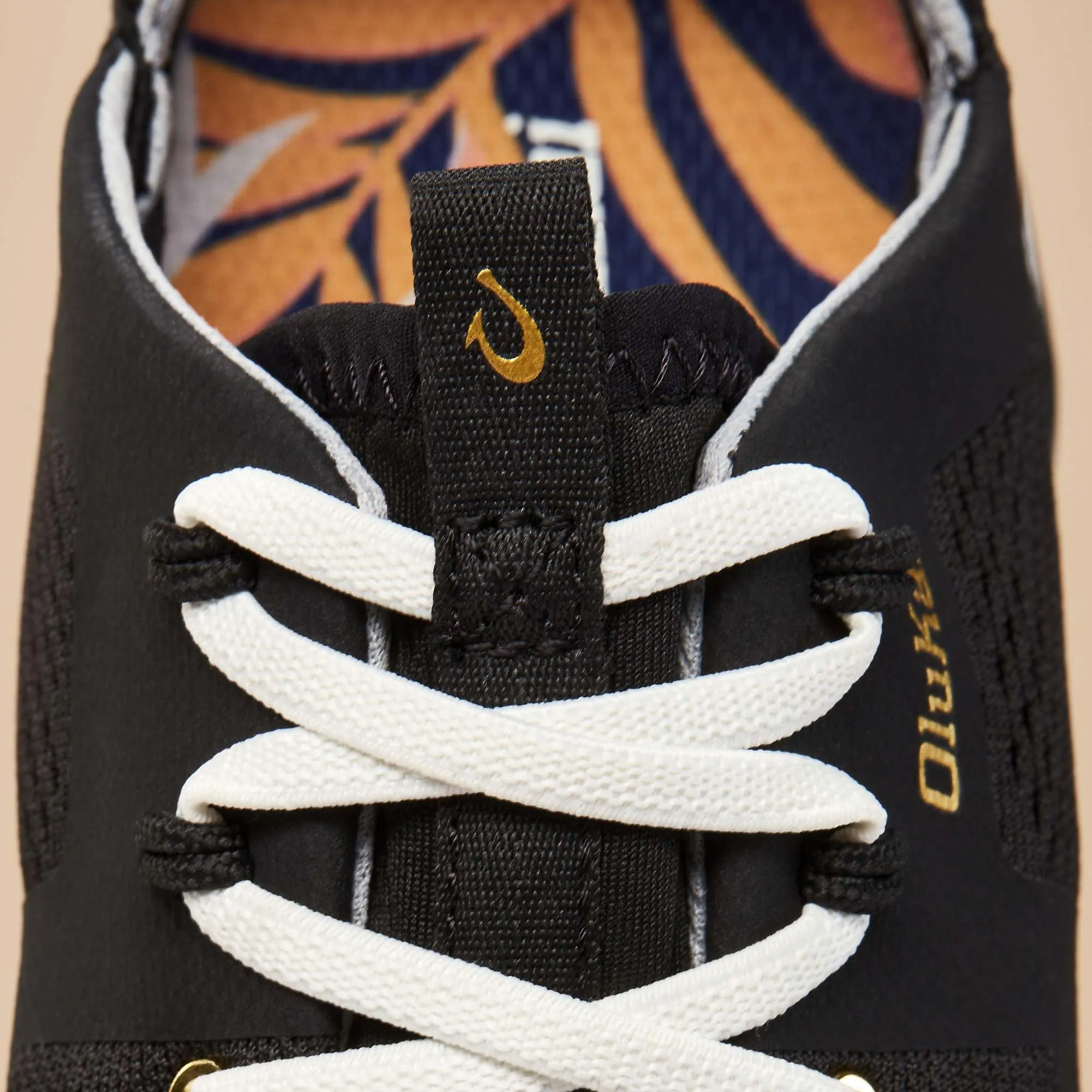 ActiveUse Bold Detail Huia - Black