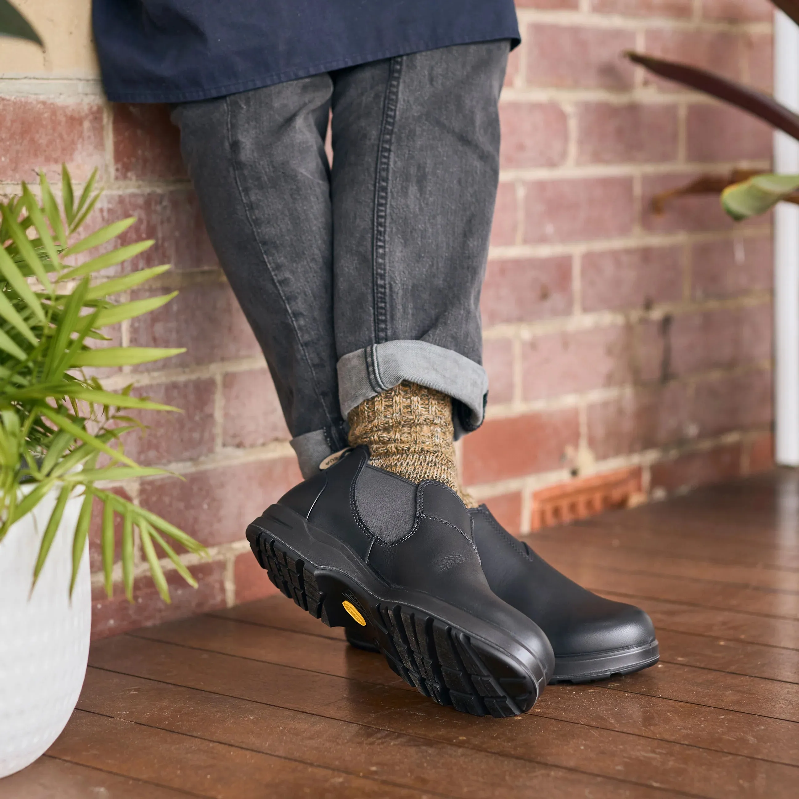 Blundstone All-Terrain Shoe Black - 2380 Video Look Beauty Walk