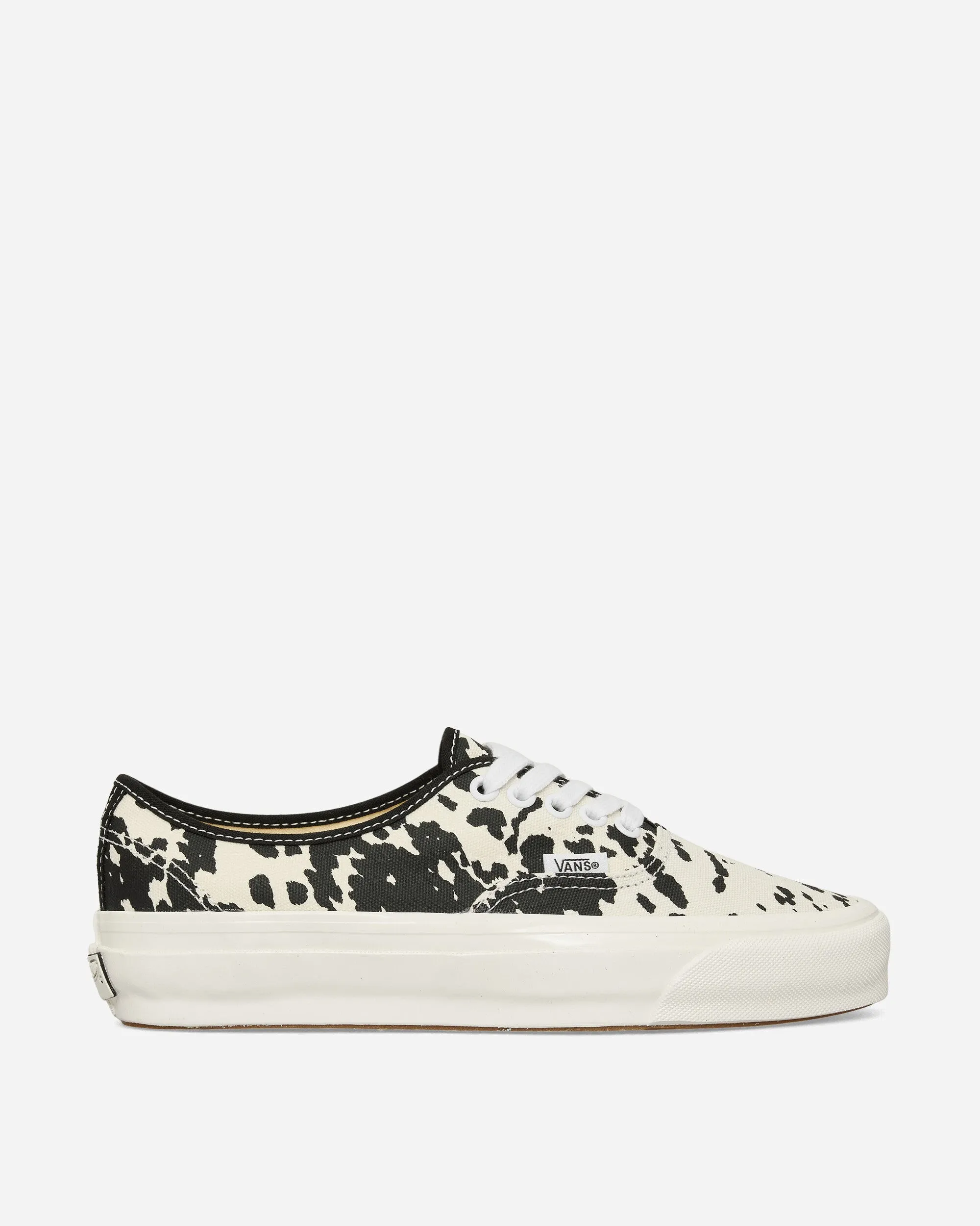 Premium Authentic 44 Cow Sneakers Black / Marshmallow Retro Core