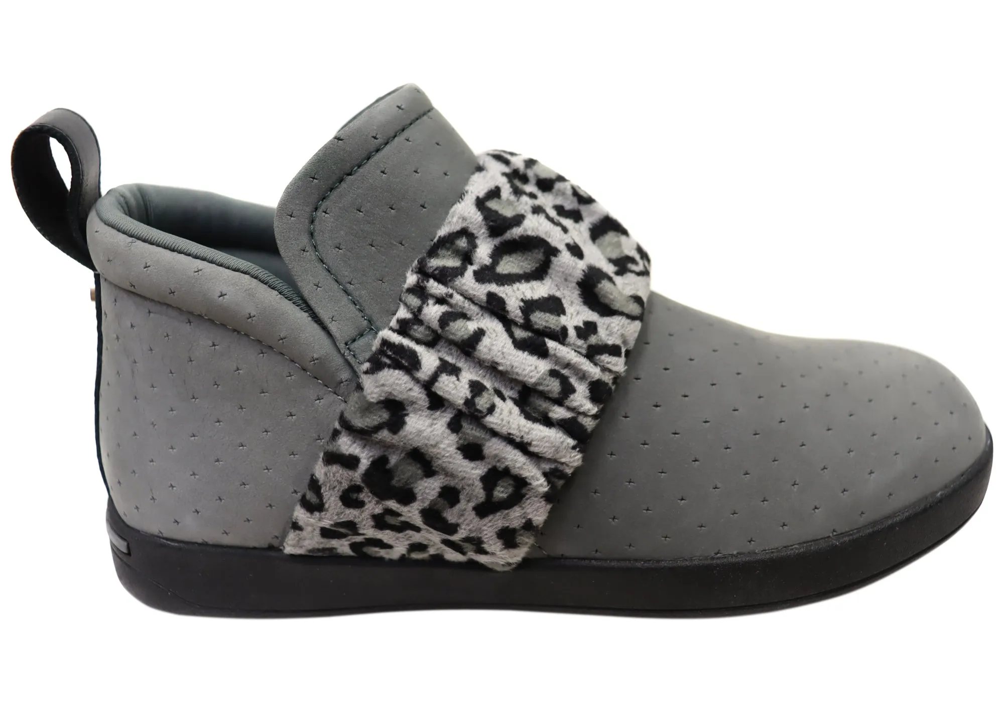 Weekend Ready Trendy Look Homyped Womens Loriruche Comfortable Supportive Leather Ankle Boots
