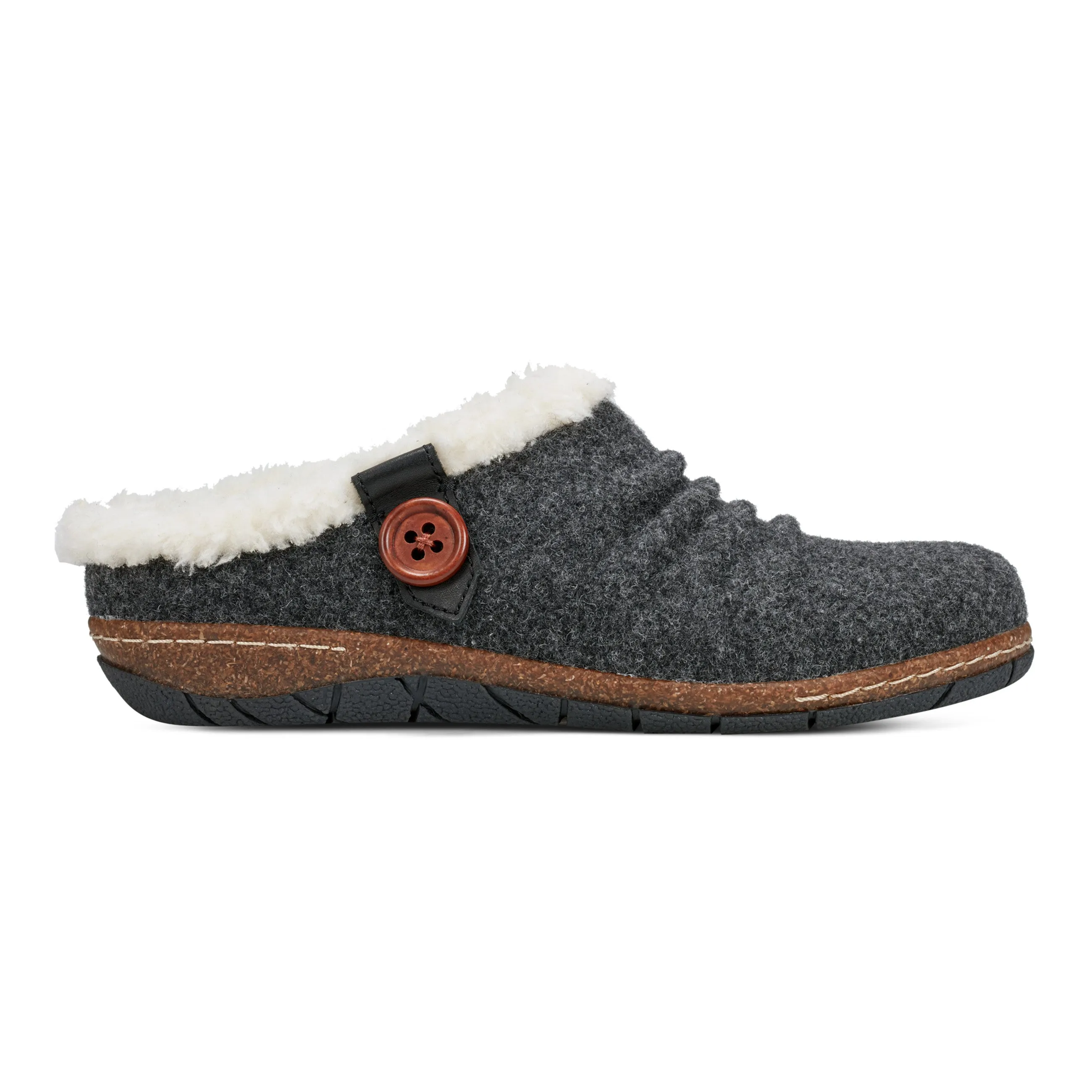 Enchant Round Toe Slip-on Casual Clogs Swim Edge