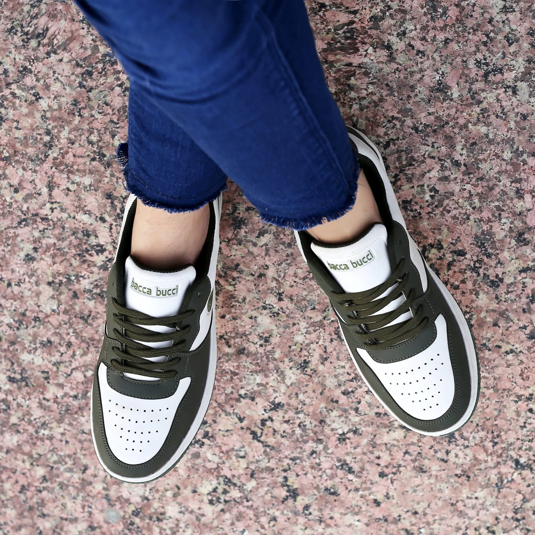 Seamless Fit Outdoor Explorers Action Ready Bacca Bucci EMILY Low-top Flat Sole Sneakers For Women