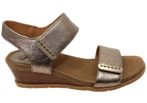 Street Essentials Sofft Verdi II Womens Leather Wedge Sandals With Comfort Footbed