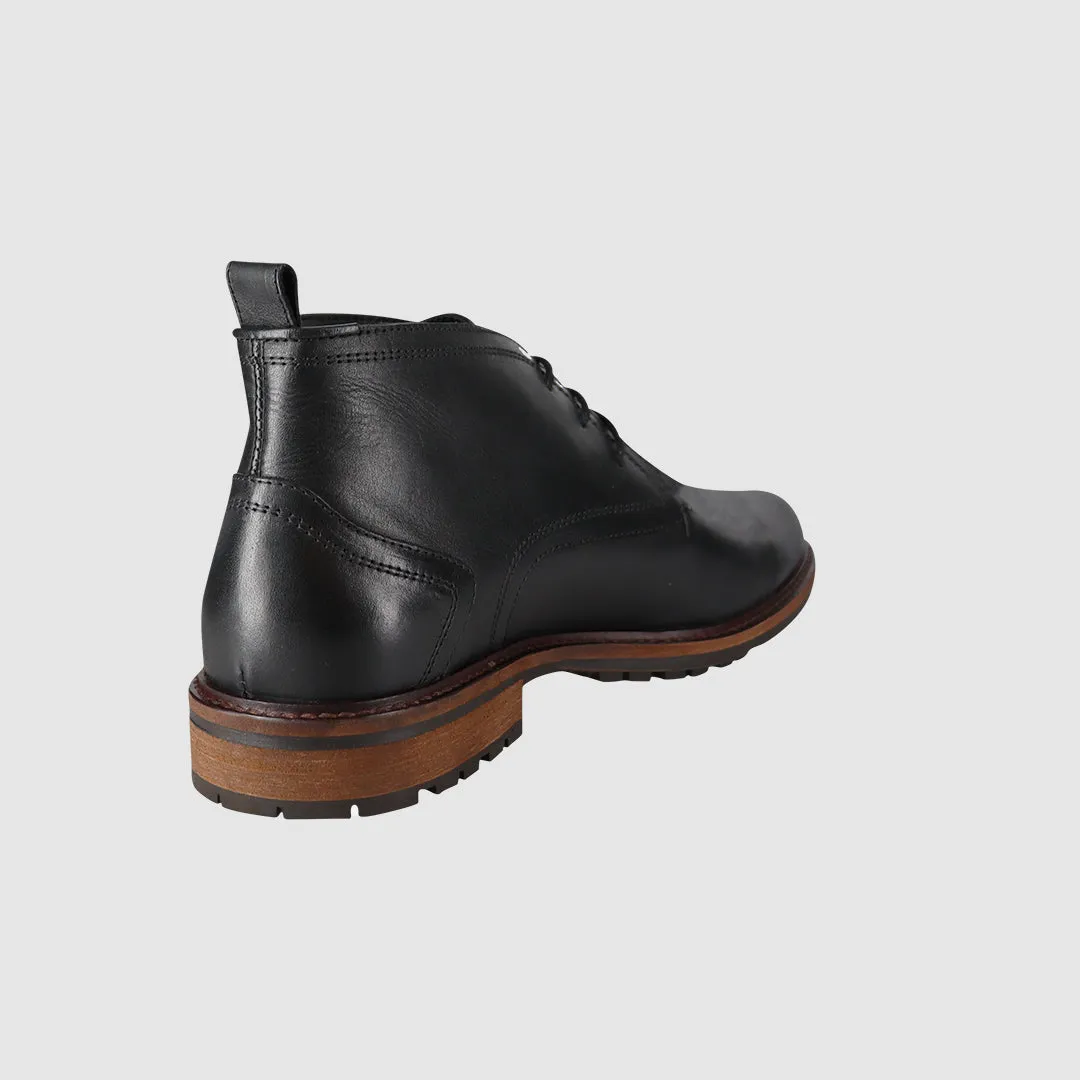 Sporty Slip Resistant Rough Terrain Fern Lace Up Boots Black