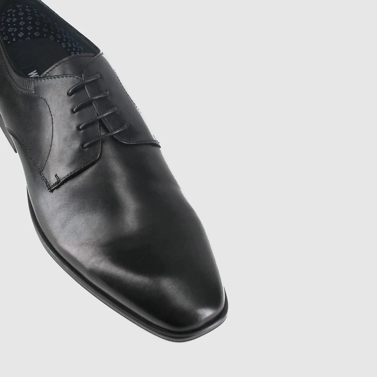 Calfskin Upper Power Dress Shoes Black