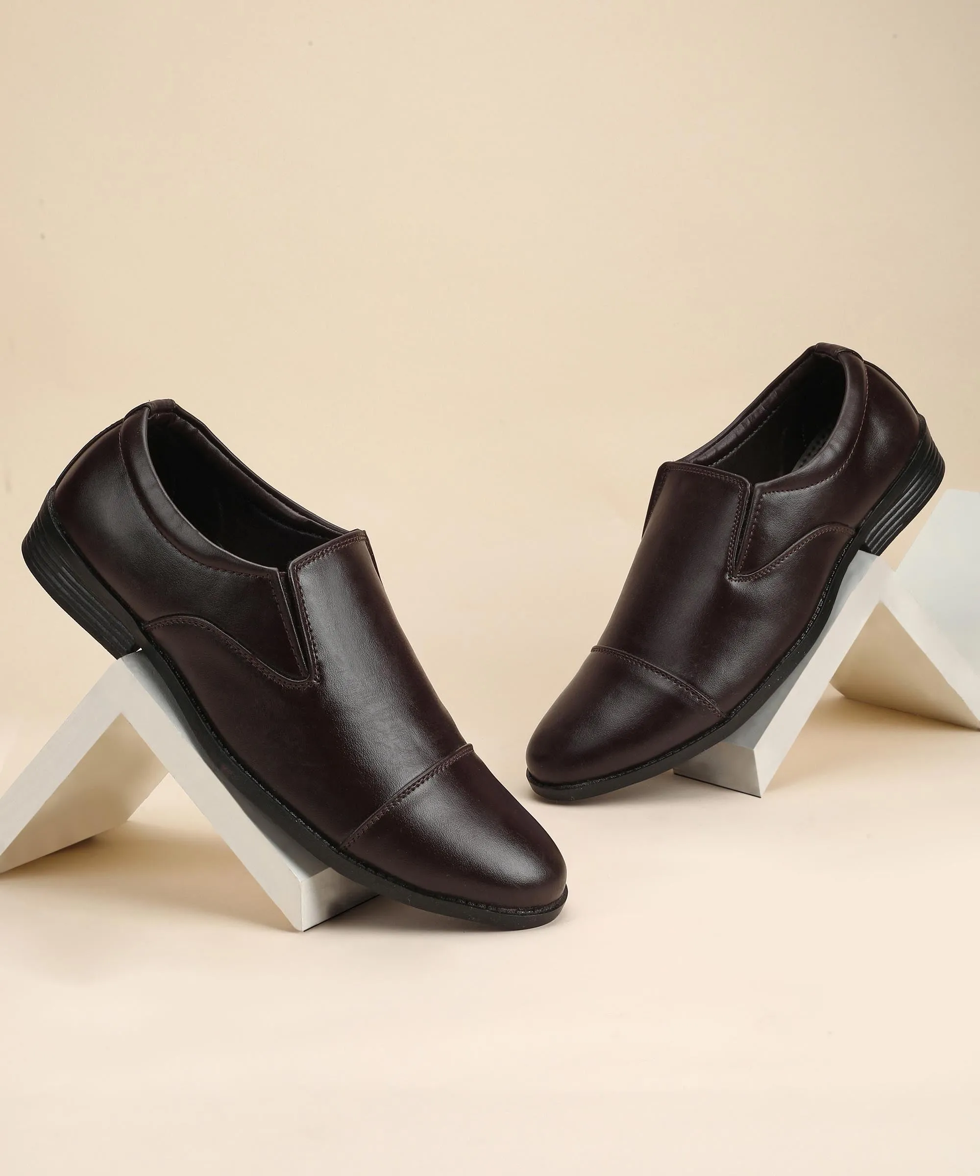 Paragon K11241G Men Formal Shoes | Smart & Sleek Design | Comfortable Sole with Cushioning | Daily & Occasion Wear Narrow Fit Executive Mode