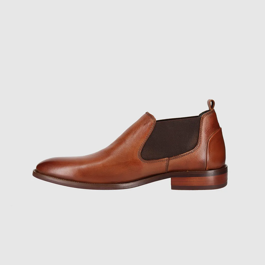 Luis Chelsea Boots Tan Wide toe box