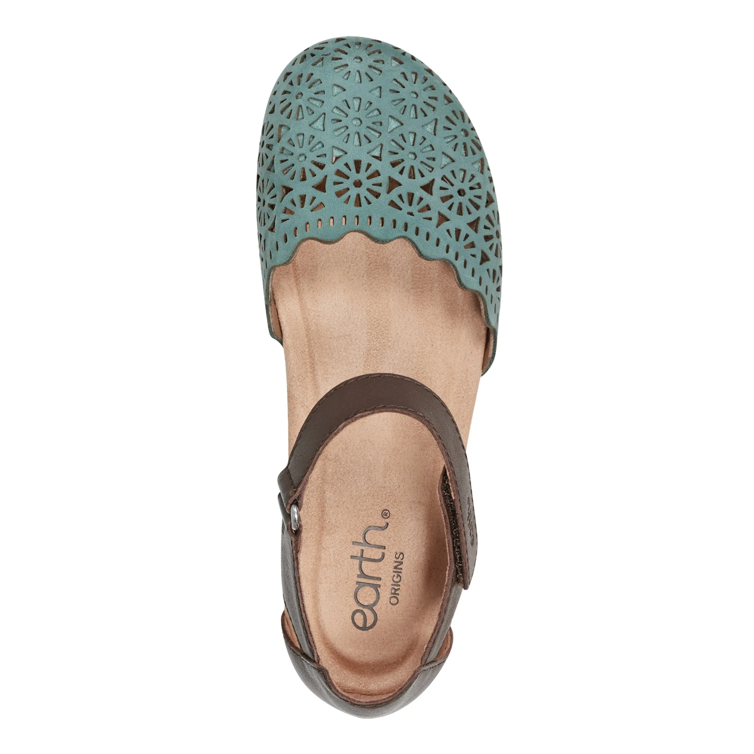 Bronnie Casual Slip-On Perforated Sandals Silk Feel Light Step