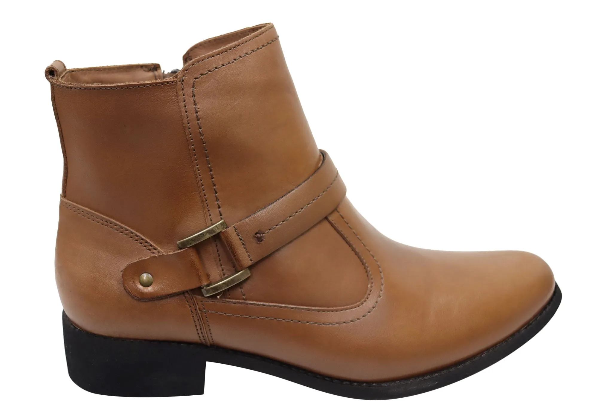 Via Paula Lotus Womens Comfortable Brazilian Leather Ankle Boots Slip Resistant Outdoor Trek Weekend Trip