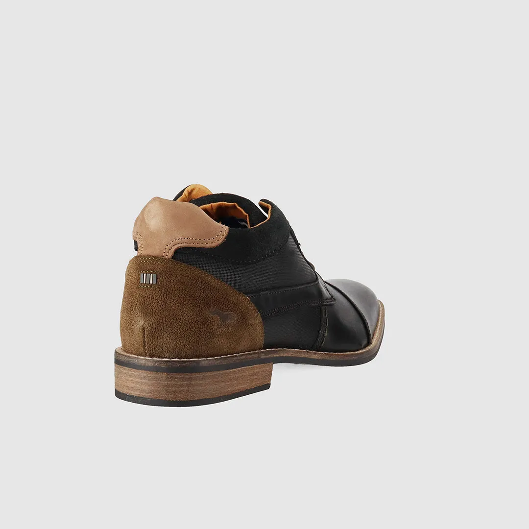 Stable Step Day Hike Dynamite Lace Up Boots Black