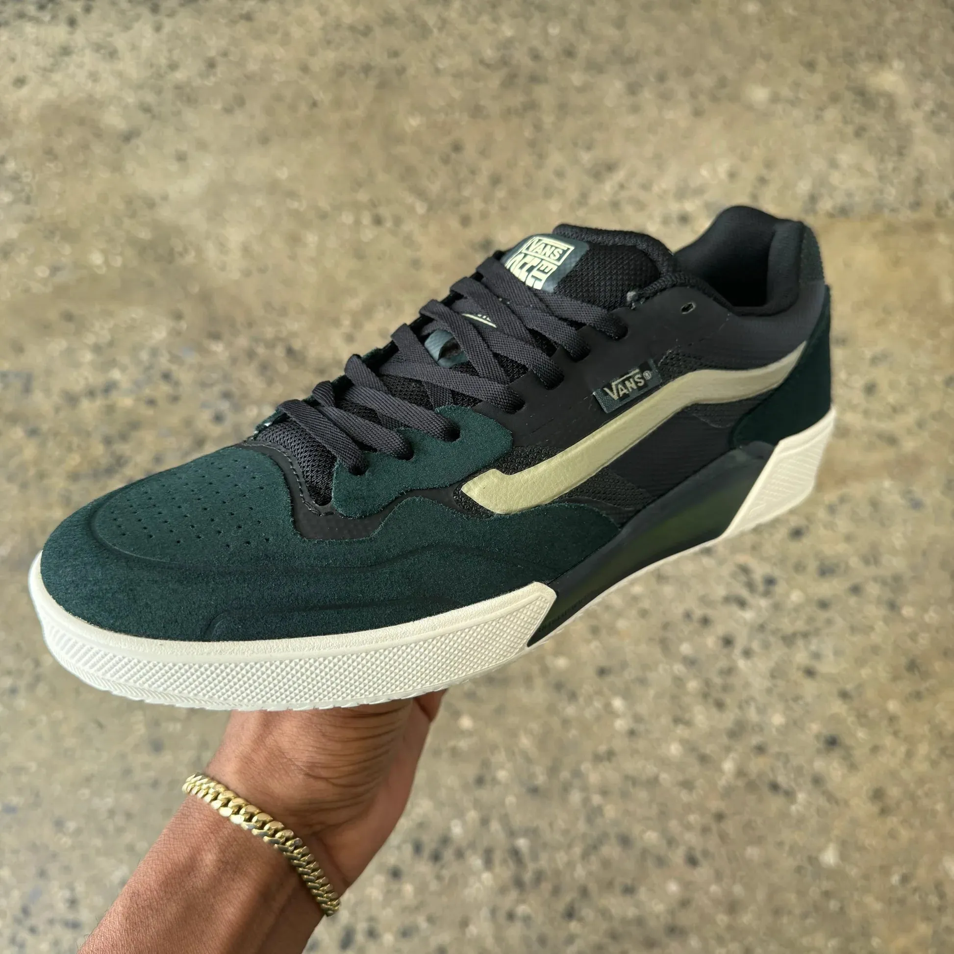 Vans Skate AVE 2.0 AVE Bench Green Fitness Vibe Step Ahead
